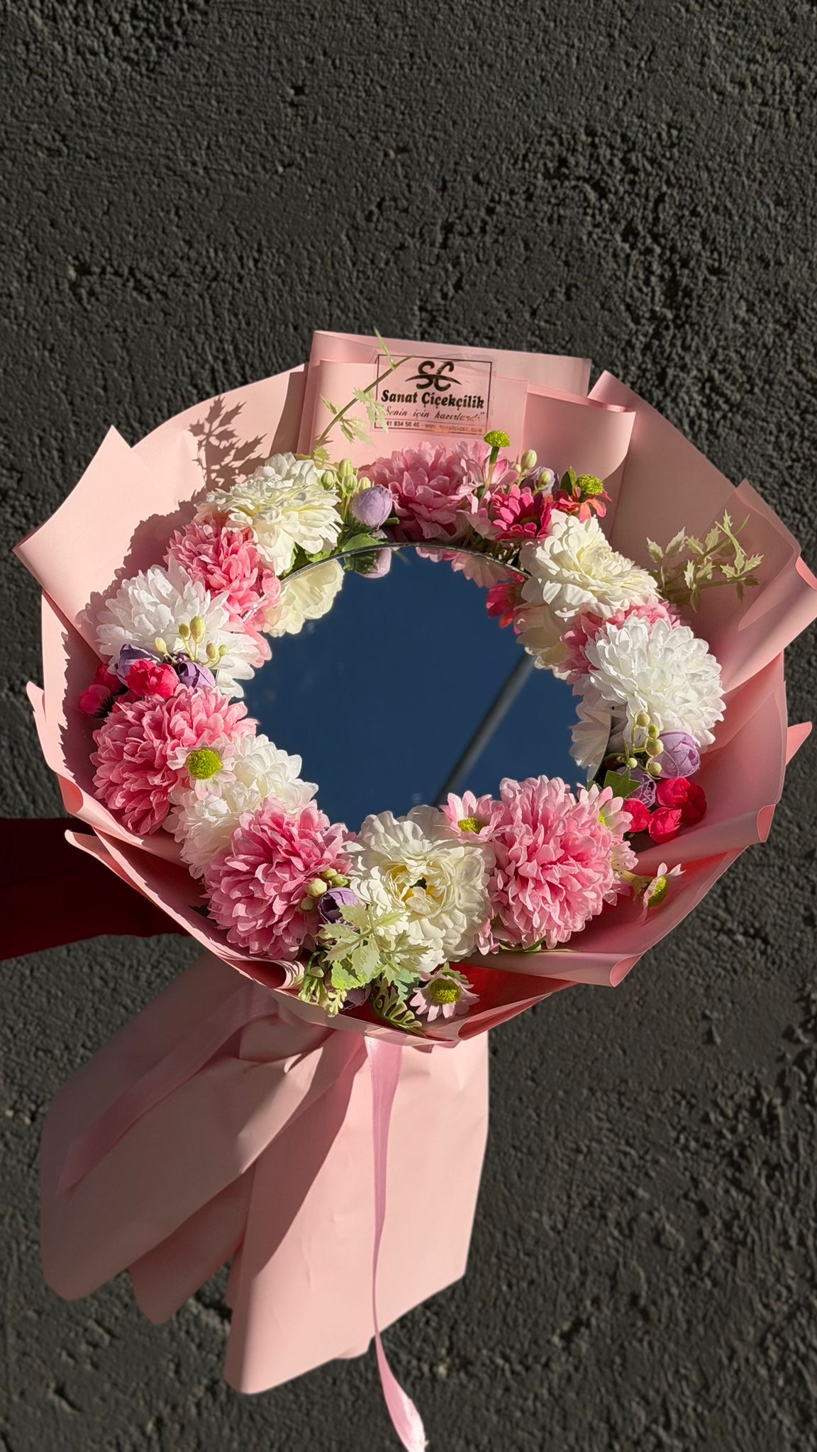 AYNALI KASIMPATI BUKETİ